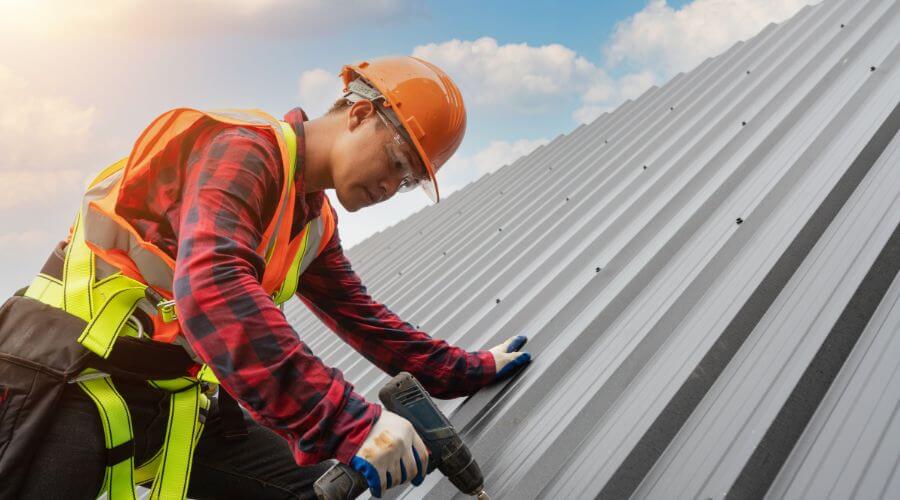 Professional metal roof installation in Hornick, IA